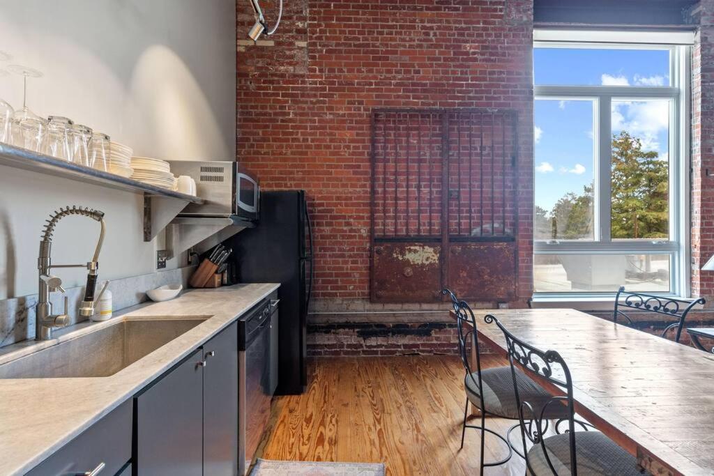 Cajun Stays-Buchanan Loft #4 Lafayette Exterior foto